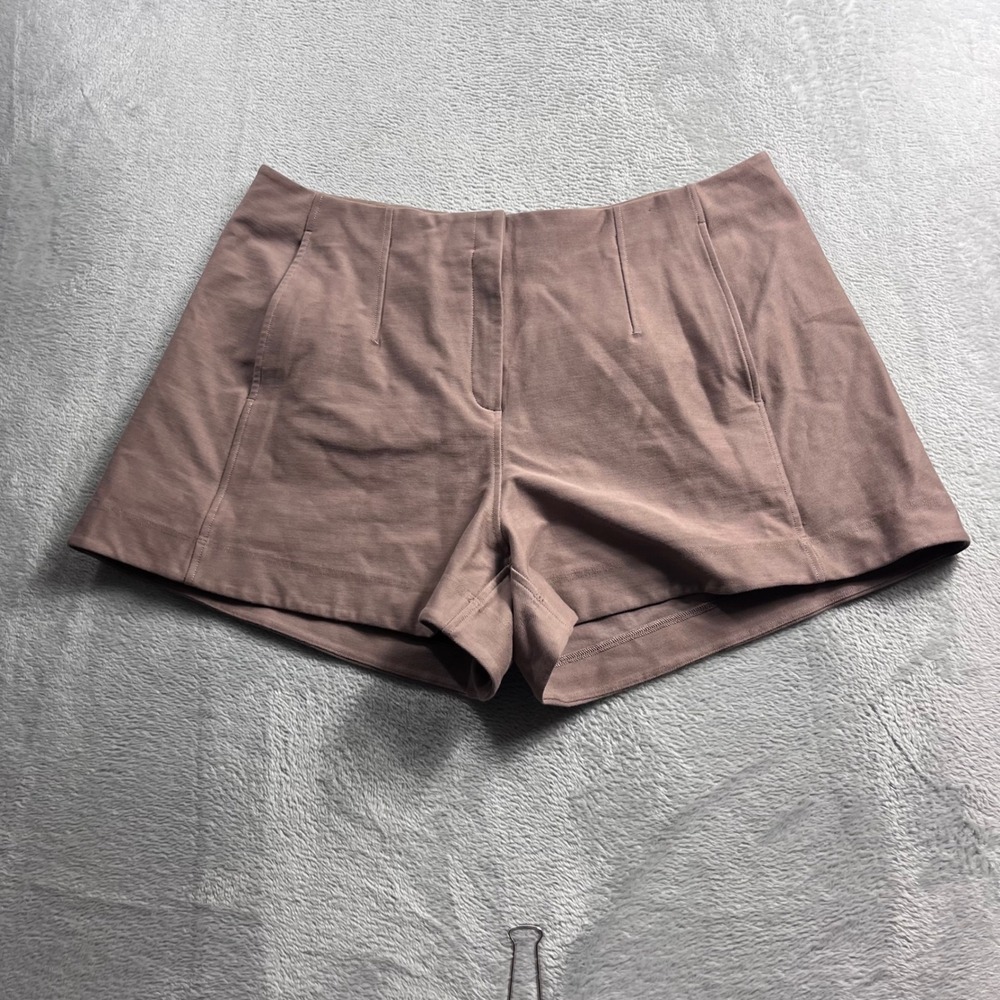 Lululemon Utilitech Relaxed-Fit High-Rise Short 3.5 Mauve Pink Womens 14 LW7DBWS - Picture 1 of 10